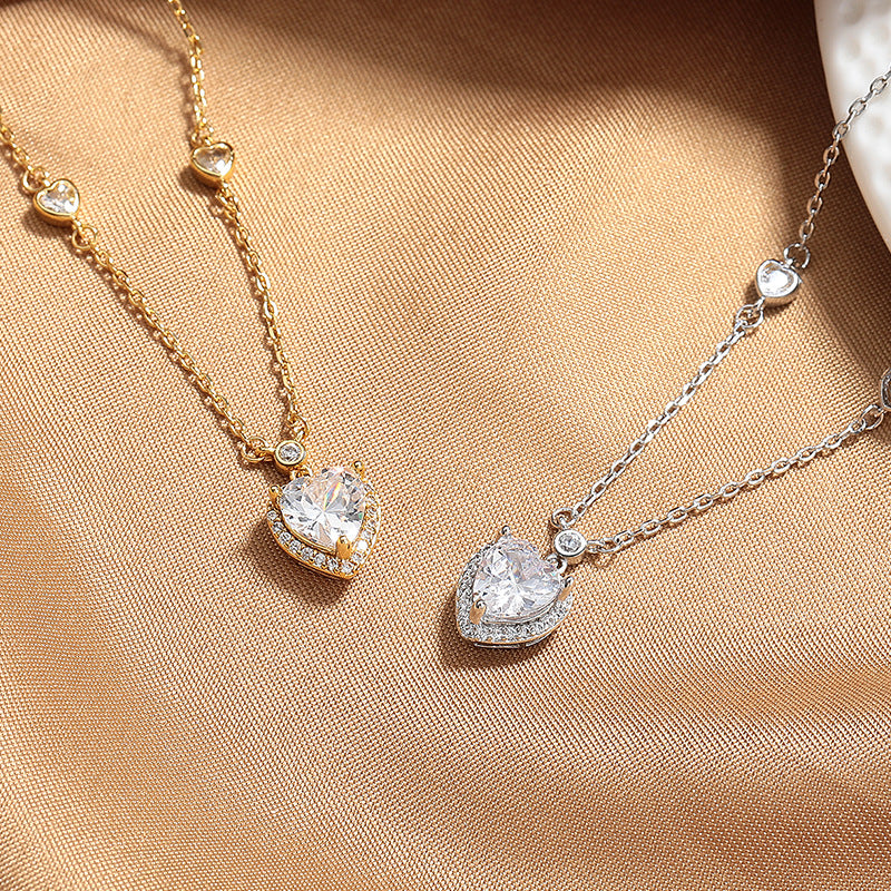 Heart Pendant Clavicle Chain Necklace – Light Luxury Everyday Wear
